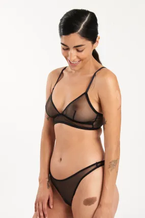 Bare Minimal Thong