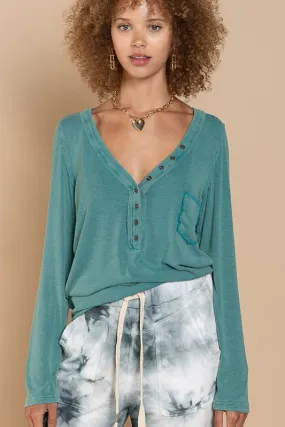 Cici V-neck Button Down Long Sleeve Top