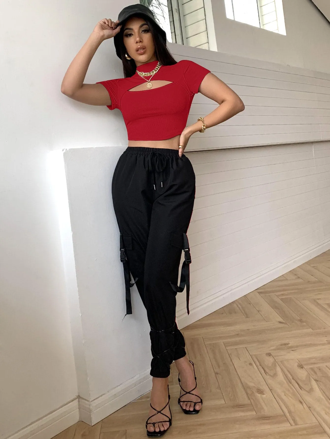Cut Out Front Crop Tee