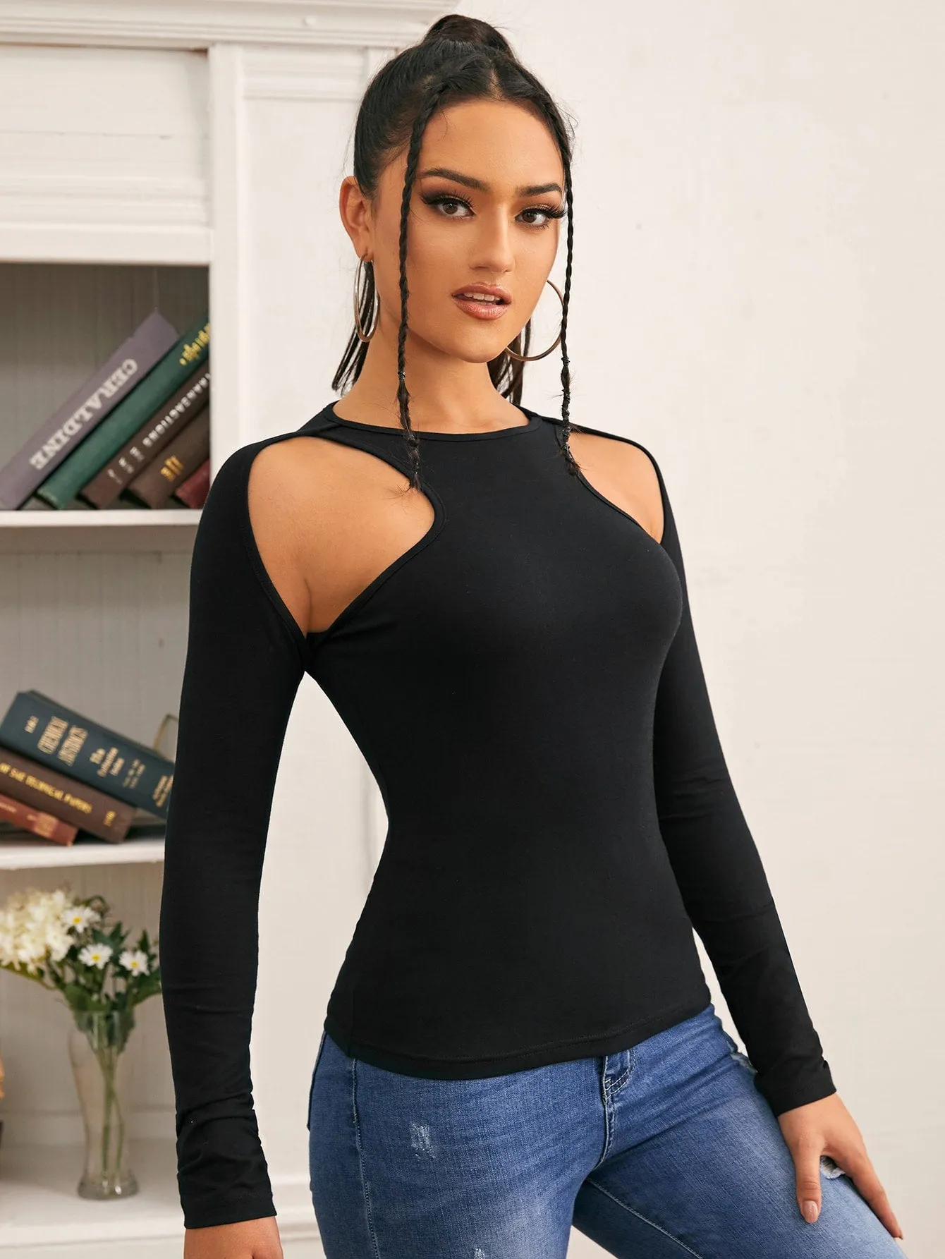 Sexy Plain Cut Out Long Sleeve Round Neck Regular Women T-Shirt