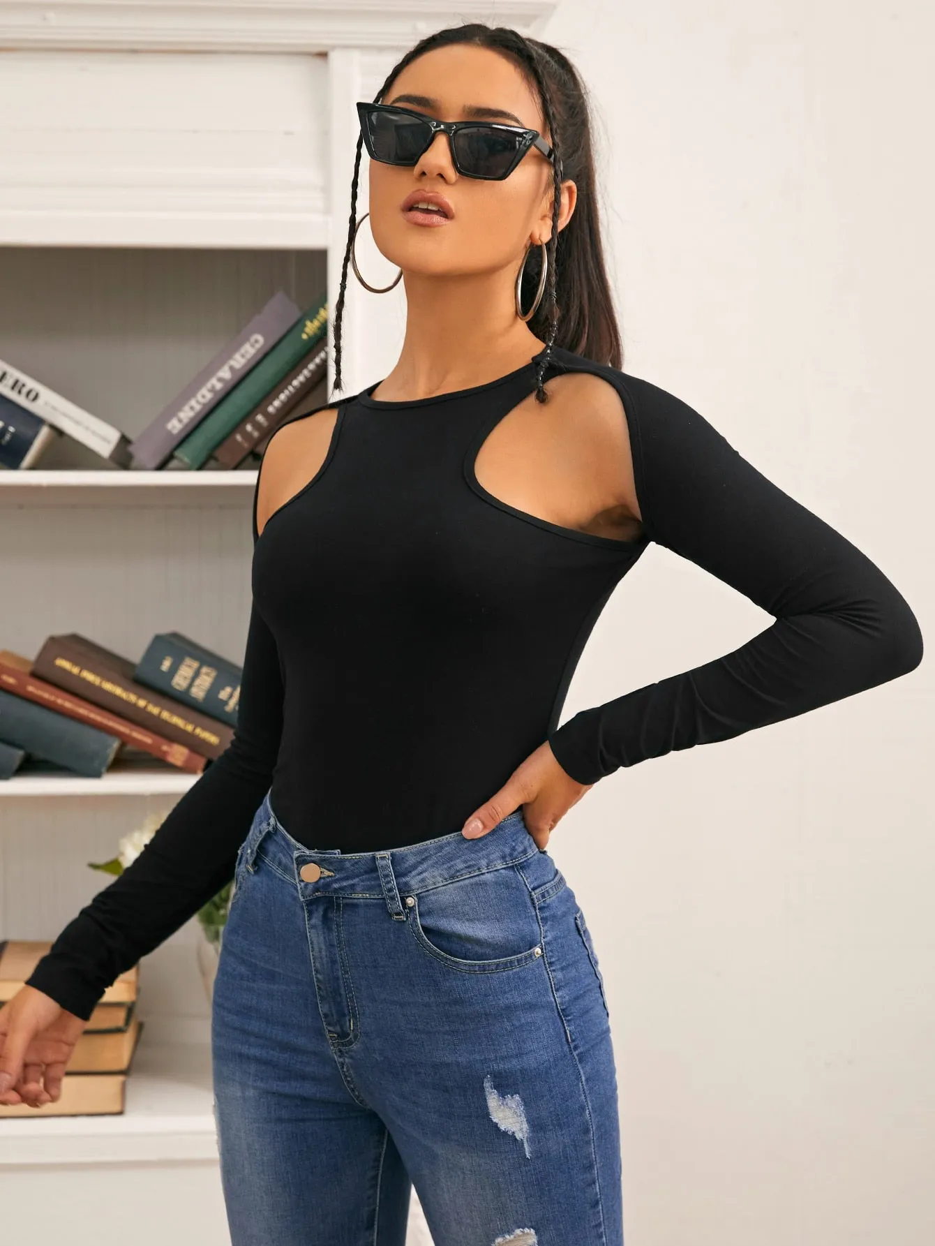 Sexy Plain Cut Out Long Sleeve Round Neck Regular Women T-Shirt