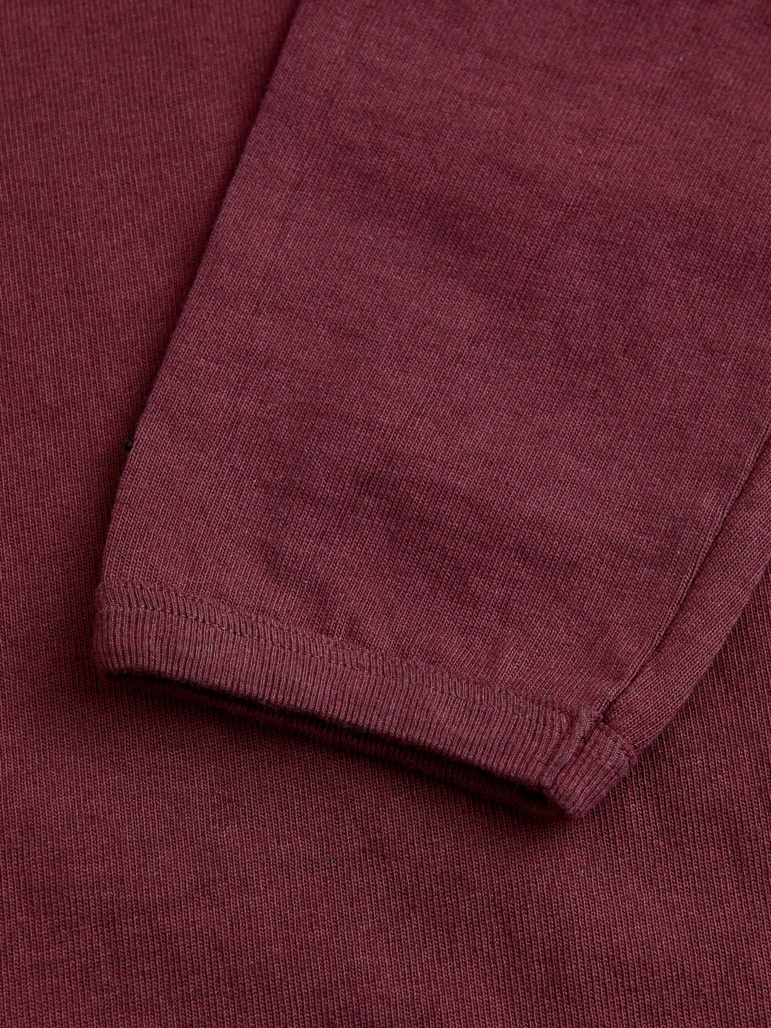 Stand Wheeler Heavyweight Longsleeve T-Shirt in Bordeaux