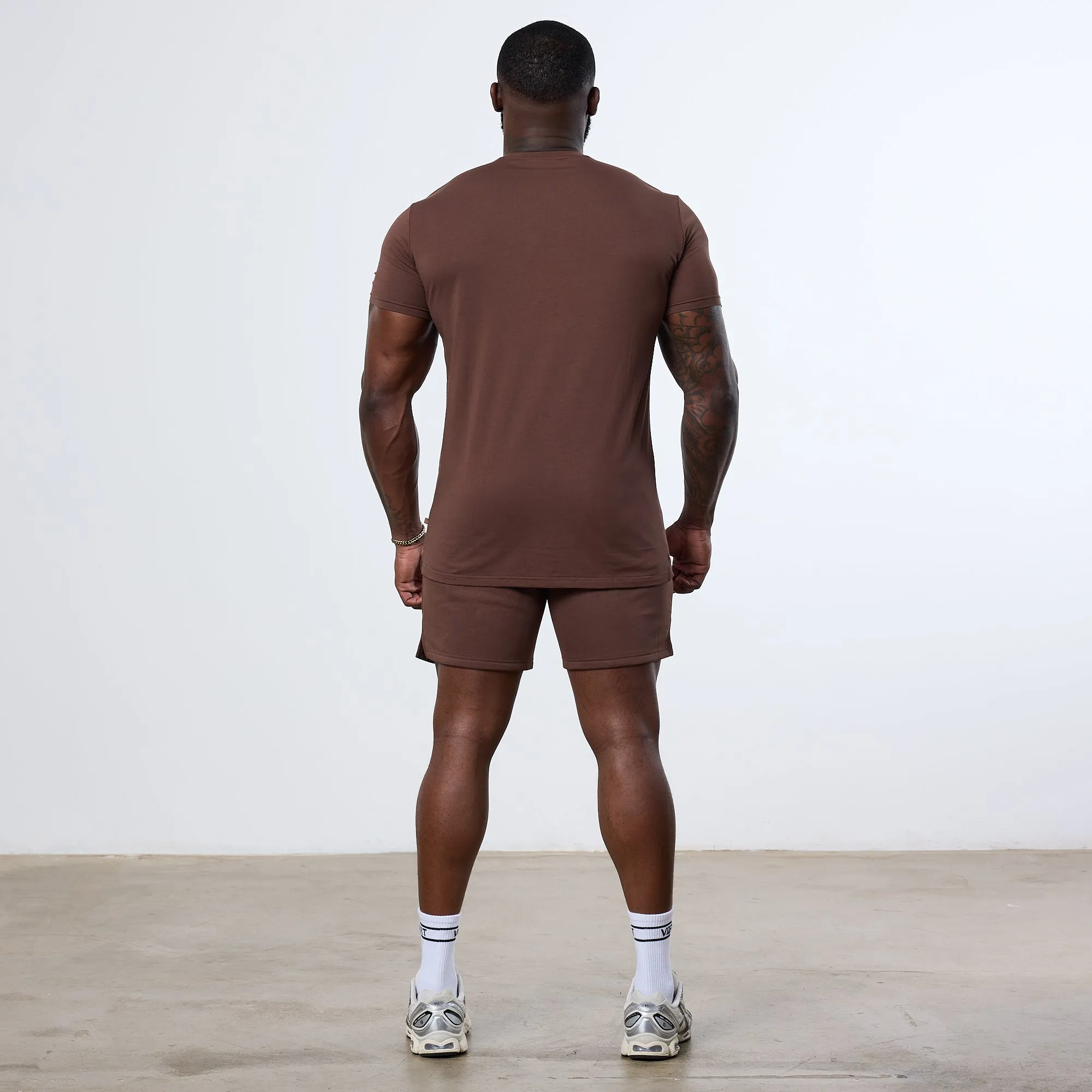 Vanquish Essential Chocolate Slim Fit Short Sleeve T Shirt